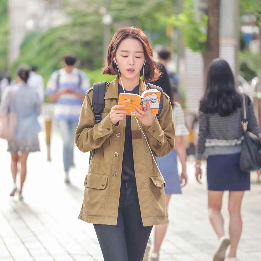 Shin Hye Sun - shin-hye-sun-sexy-6.webp